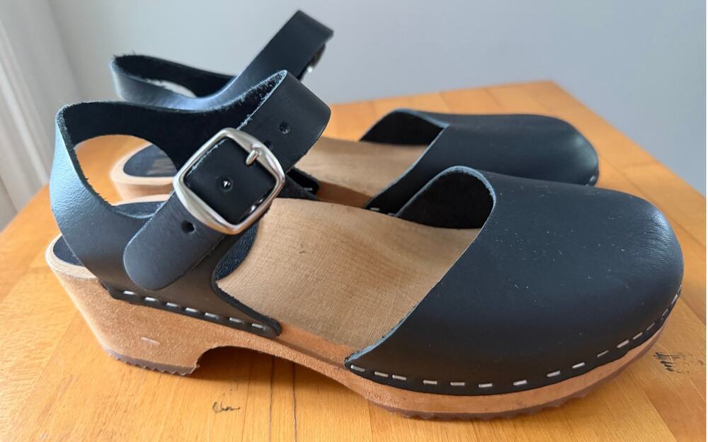 MIA Sofia Black Clog Mary Jane Sandals Black Leather Block Wood Heel Size 39/8.5